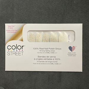 Color Street 100% Real Nail Polish Strips - Champagne Sugat